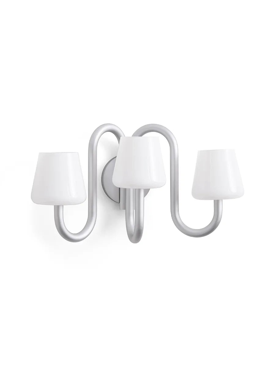 Apollo Vägglampa, vit opalglas från Hay - 1 - Jacobsen Plus