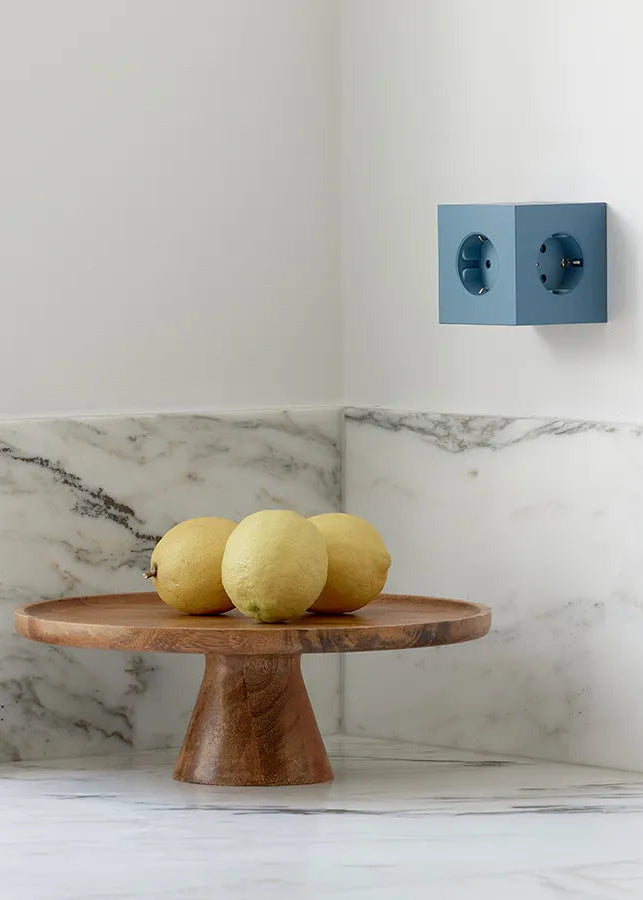 Square 2 Grenuttag med USB, blå från Avolt - 3 - Jacobsen Plus