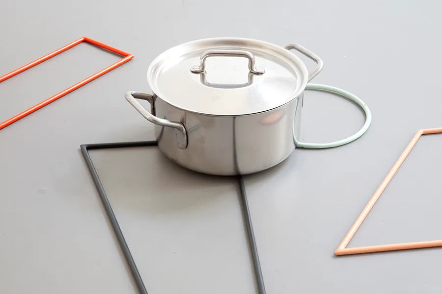 Runda grytunderlägg set om 5, mix från Valerie Objects - 5 - Jacobsen Plus