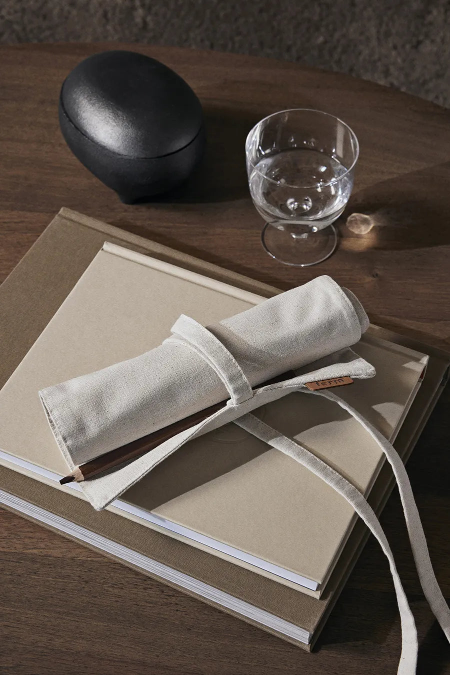 Evoke Twin-ljus från Ferm Living - 3 - Jacobsen Plus