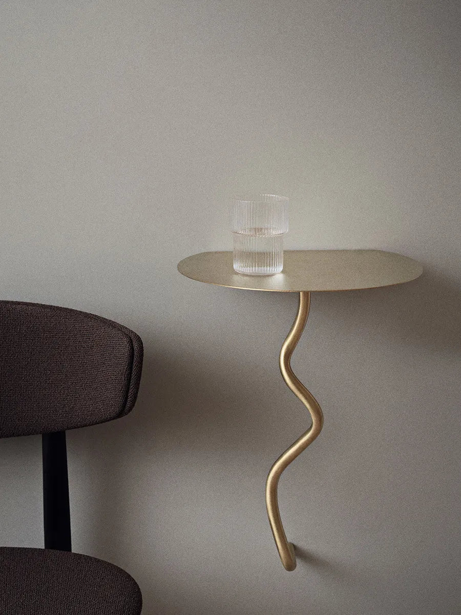 Curvature Väggbord från Ferm Living - 2 - Jacobsen Plus