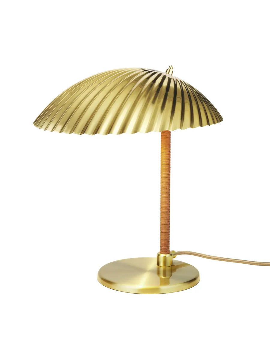 5321 bordslampa från GUBI - 1 - Jacobsen Plus
