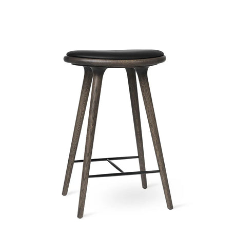 High Stool, Sirka grå ekträ, svart Ultra läder, 69 cm låg barstol från Mater - 1 - Jacobsen Plus