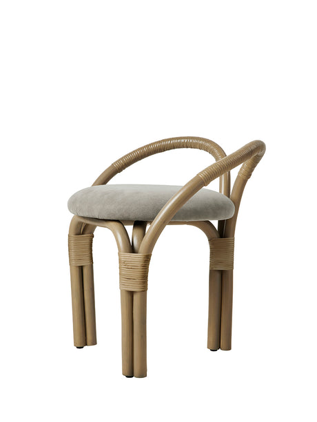 Bistra Stool från GUBI - Olive Stained Rotting / Fustagno 003 - Jacobsen Plus