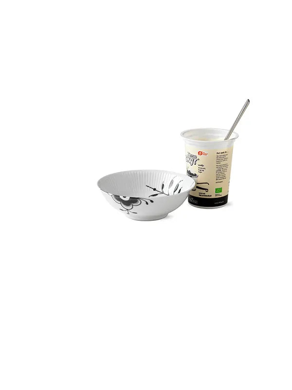 Royal Copenhagen Sort Mega Riflet, portionsskål 35 cl