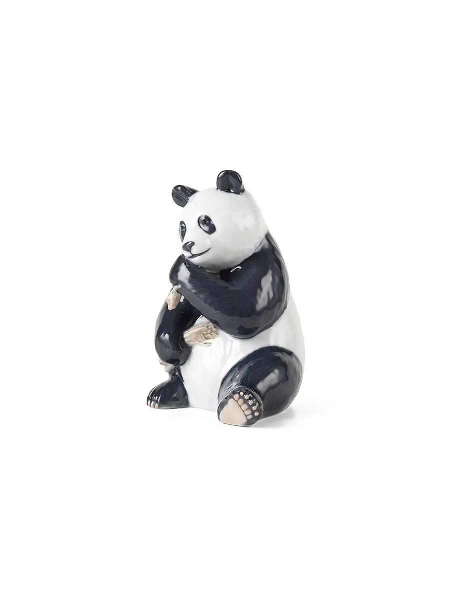 Royal Copenhagen Figurine Panda, ätande 18 cm - 4 - Jacobsen Plus