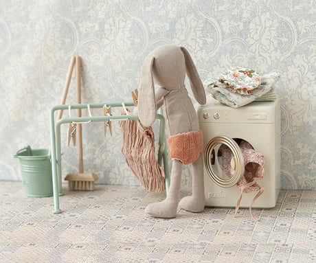 Miniatyrtorkställ med klädnypor från Maileg - 3 - Jacobsen Plus