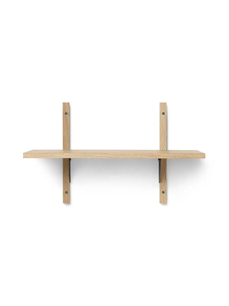 Sector Shelf S/N från Ferm Living - Ek m-svart messing - Jacobsen Plus