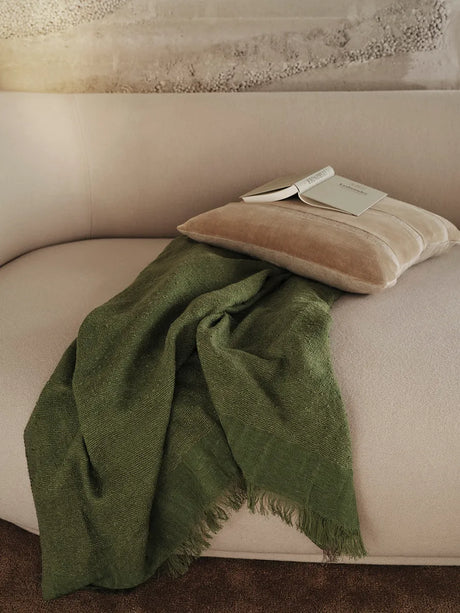 Weaver Pläd från Ferm Living - Avocado - Jacobsen Plus