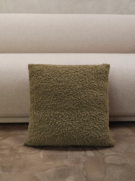 Moor Cushion från Ferm Living - Dark Pecan - Jacobsen Plus