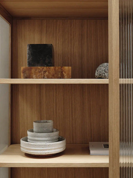 Reed Vitrinskåp från Ferm Living - 3 - Jacobsen Plus