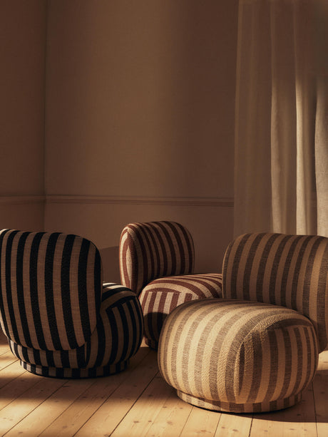Rico Lounge Chair Piccolo från Ferm Living - Louisiana Sand/Chocholate - Jacobsen Plus