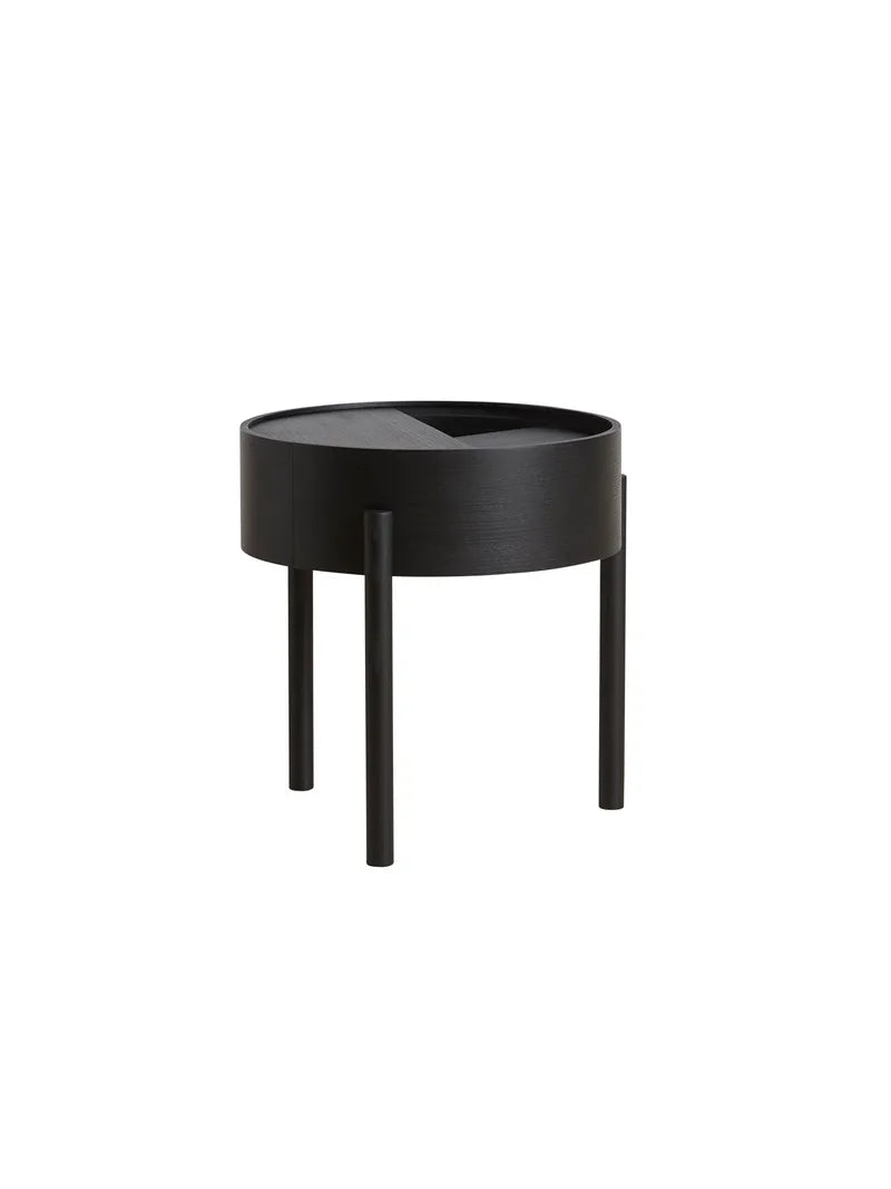 Arc Sidobord från Woud - Black painted ash - Jacobsen Plus