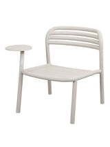 Bliss Utomhusloungestol med sidobord, höger från Cane-line - Sand - Jacobsen Plus