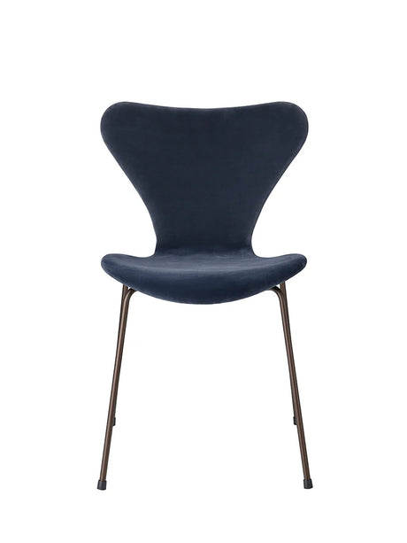 3107 Stol, helt klädd i sammet av Arne Jacobsen - Autumn red - Jacobsen Plus
