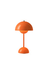 Flowerpot VP9 portabel bordslampa av Verner Panton - Zesty Orange - Jacobsen Plus