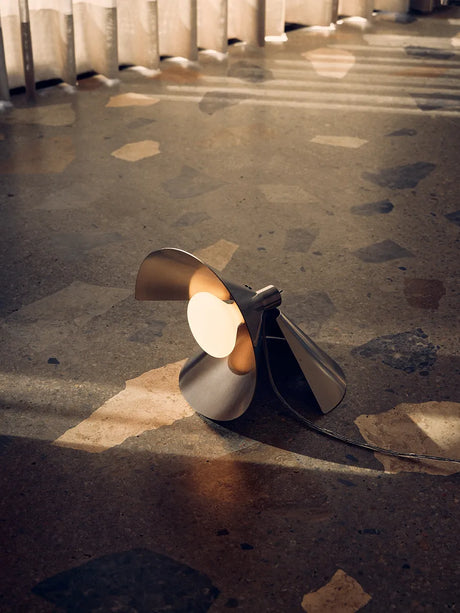 Peel Bordslampa från Frandsen - 3 - Jacobsen Plus