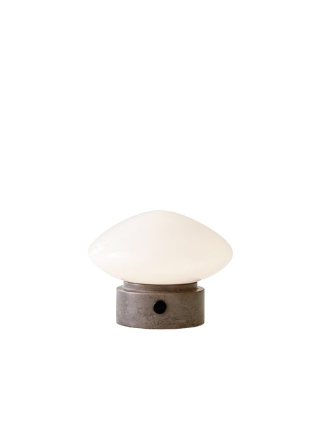 Mist AP21 Portabel bordslampa från &Tradition - Grigio Caldo - Jacobsen Plus
