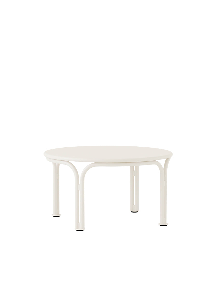 Thorvald SC108 utomhussoffbord från &Tradition - Ivory - Jacobsen Plus