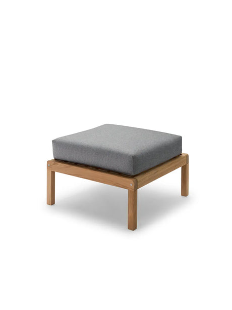 Skagerak Virkelyst Sittpuff, Ask från Fritz Hansen - Jacobsen Plus