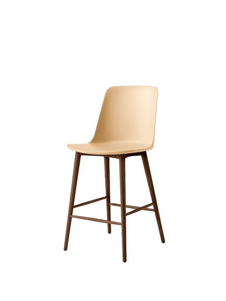 Rely HW128 Counter-stol i valnöt från &Tradition - Black - Jacobsen Plus