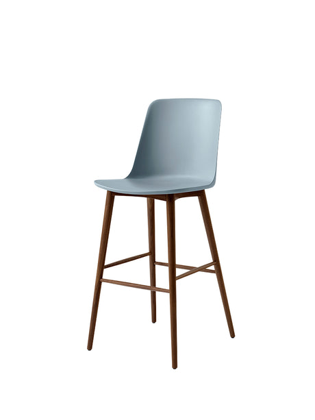 Rely HW133 Barstol, valnöt från &Tradition - Black - Jacobsen Plus