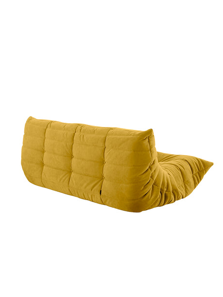 Togo Stor Soffa från Ligne Roset - Alcantara Curry Y116 - Jacobsen Plus