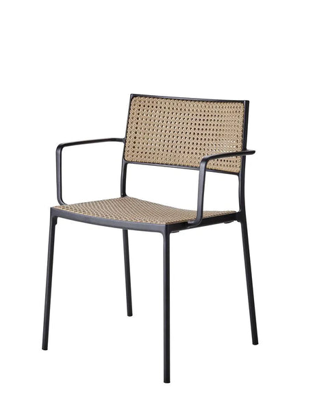 Less Armstol från Cane-line - Jacobsen Plus