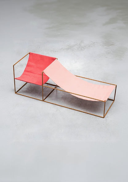 Duo Seat, röd/rosa från Valerie Objects - 2 - Jacobsen Plus