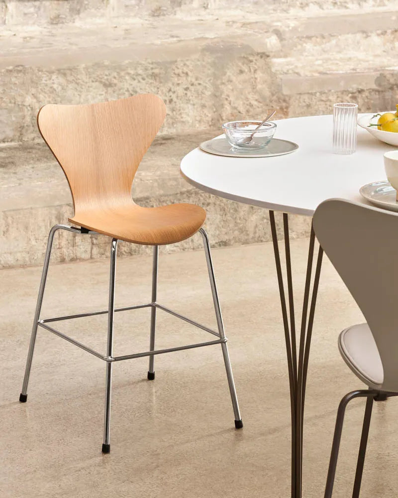 3177 Junior högstol av Arne Jacobsen - 2 - Jacobsen Plus