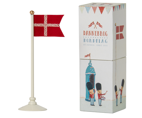 Dannebrog, Bordsflagga - Liten från Maileg - 1 - Jacobsen Plus