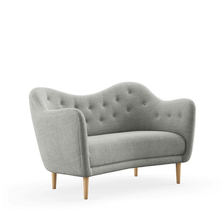 46 Soffa, ek med klar olja av Finn Juhl - Remix 123 - Jacobsen Plus