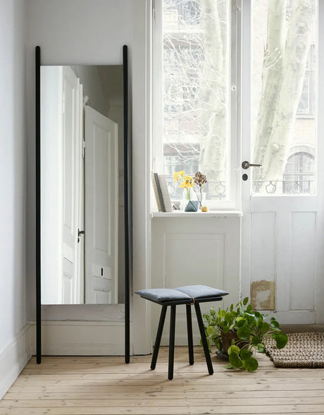 Skagerak Georg Pall från Fritz Hansen - Ek - Jacobsen Plus