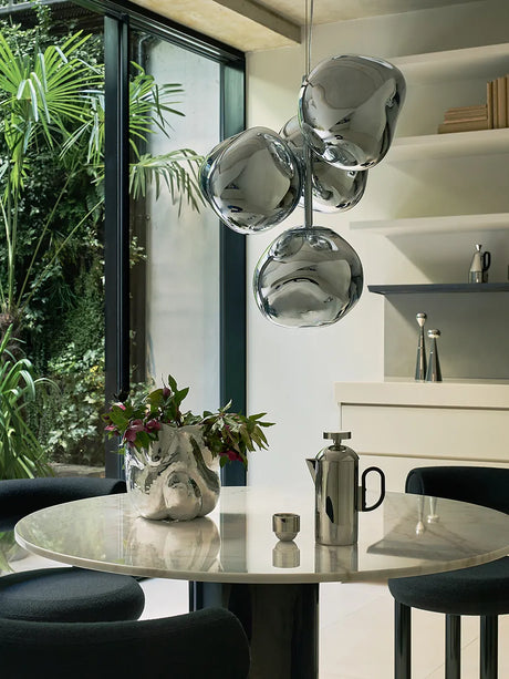 Melt Chandelier Mini från Tom Dixon - Gold - Jacobsen Plus