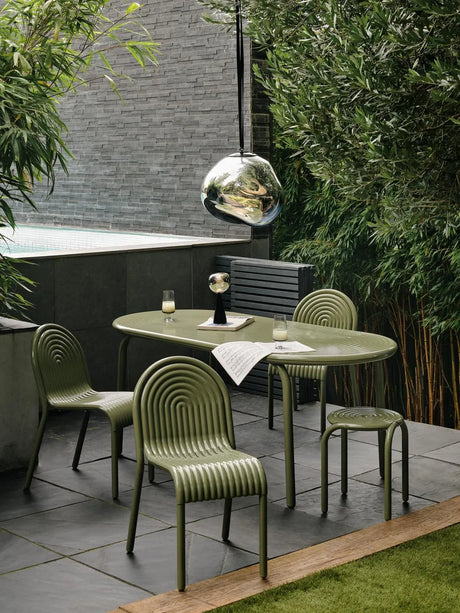 Groove sidostol från Tom Dixon - Moss - Jacobsen Plus