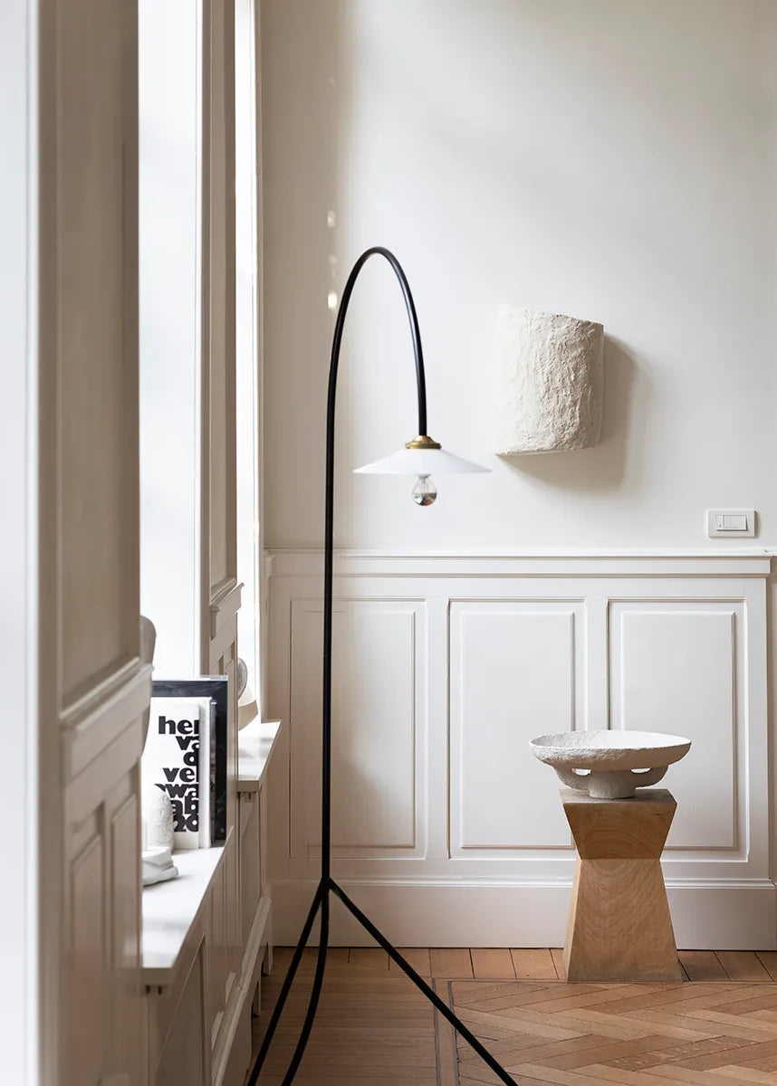 Standing Lamp No. 1 från Valerie Objects - 2 - Jacobsen Plus