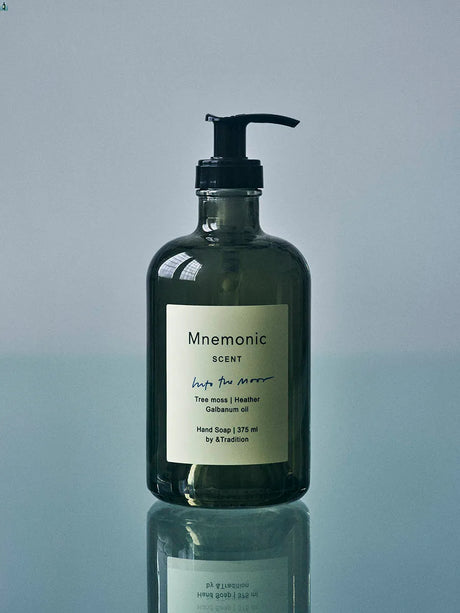 Mnemonic Handtvål, 375 ml från &Tradition - After the Rain - Jacobsen Plus