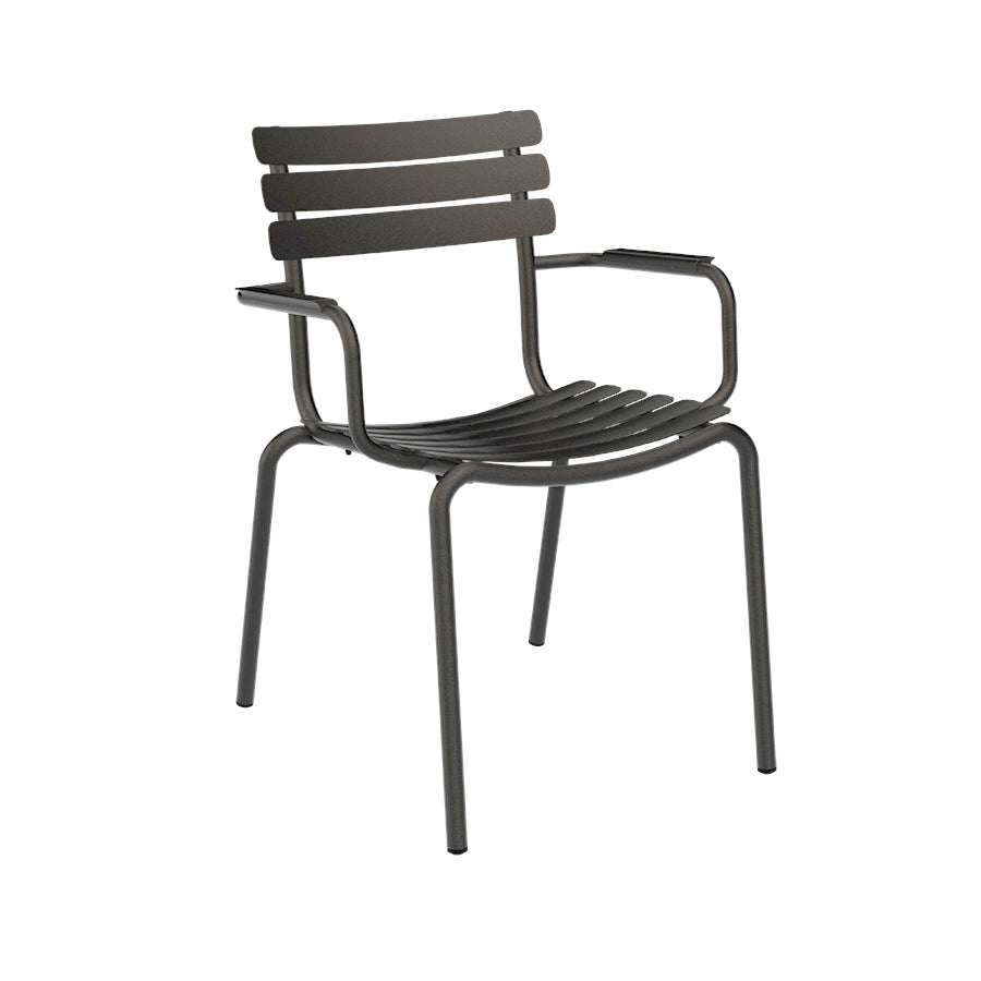 Alua matstol med armstöd från Houe - Black - Jacobsen Plus