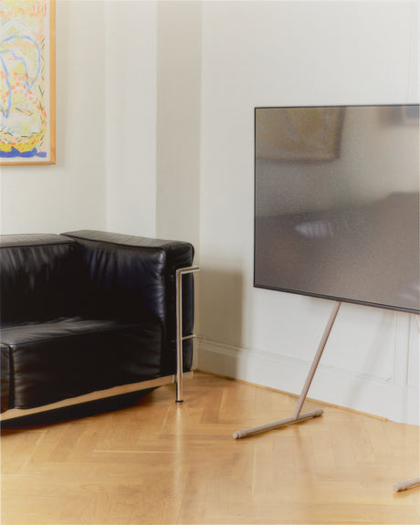 Pedestal - Viva TV-stativ - Charcoal - Jacobsen Plus