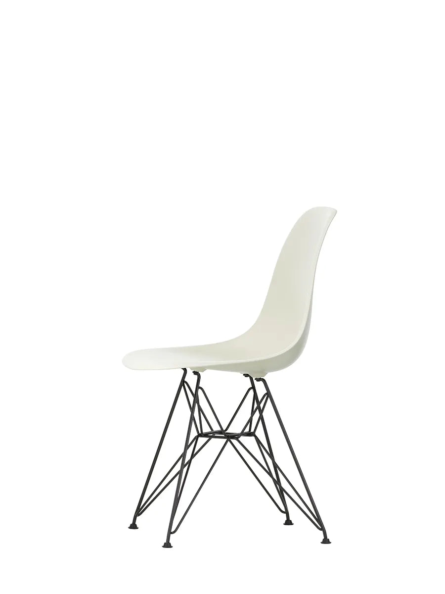 Eames Plastic Side Chair DSR, svart pulverlackerad från Vitra - 12 - Jacobsen Plus