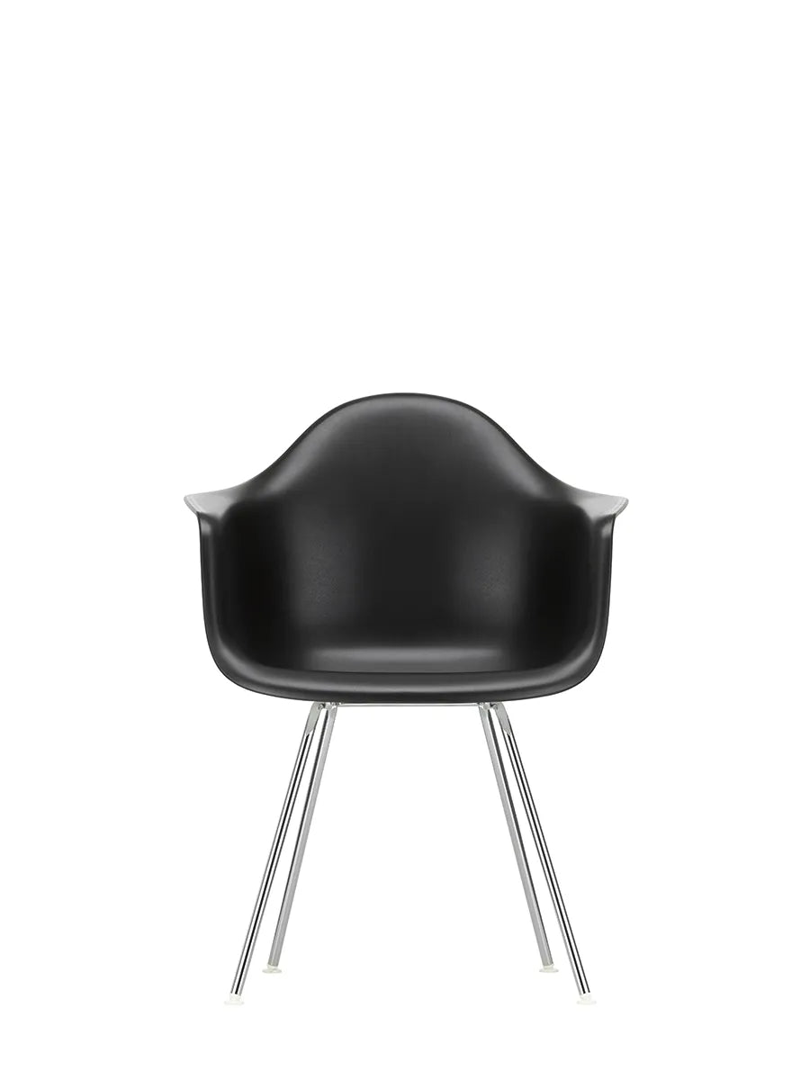 Eames Plastic Armchair DAX, förkromad från Vitra