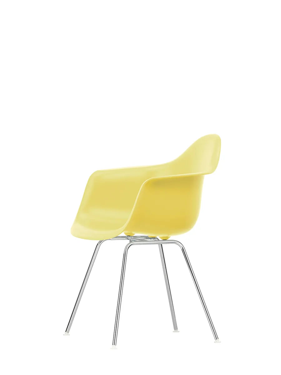 Eames Plastic Armchair DAX, förkromad från Vitra - 5 - Jacobsen Plus
