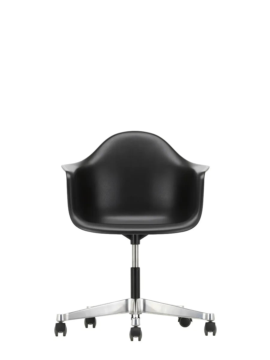 Eames Plastic Armchair PACC från Vitra - Deep black - Jacobsen Plus