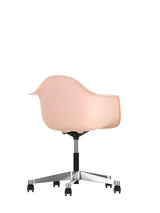 Eames Plastic Armchair PACC från Vitra - 16 - Jacobsen Plus