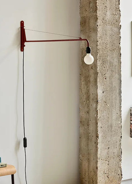 Petite Potence Vägglampa från Vitra - Deep black - Jacobsen Plus