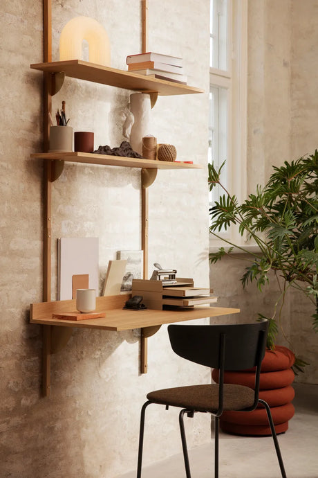 Sector Desk från Ferm Living - Ek m-messing - Jacobsen Plus