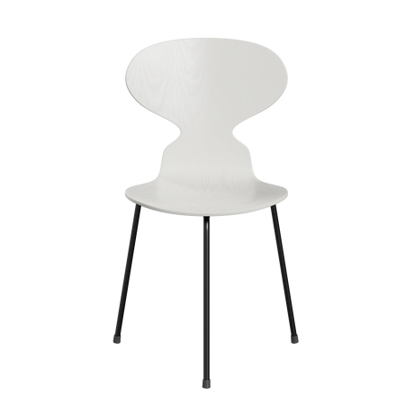 3100 Myran med 3 ben, svart stativ av Arne Jacobsen - Farvet finér - Ask - Vit (105) - Jacobsen Plus