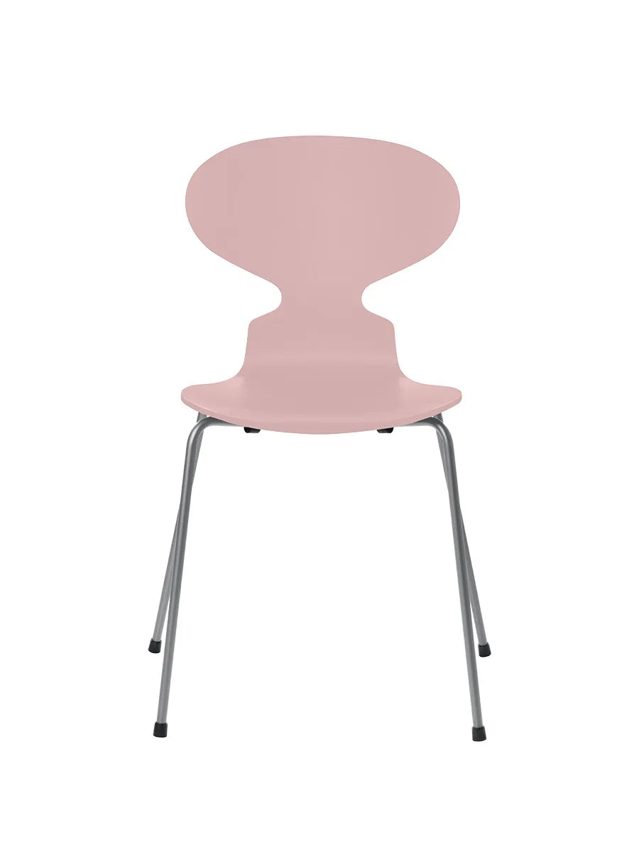 3101 Myren Stol lackad av Arne Jacobsen - Pale Rose / Silver Grey - Jacobsen Plus