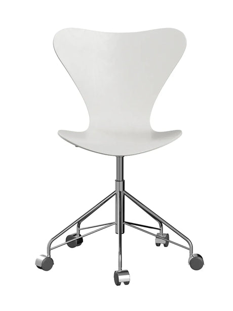 3117 Serie 7 Kontorsstol av Arne Jacobsen - Uden stoppning / Farvet ask / Vit - Jacobsen Plus