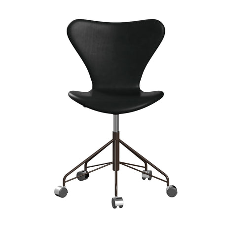 Fritz Hansen - 3117 Kontorsstol, helklädd i Grace-läder - Svart læder - Krom stel - Jacobsen Plus